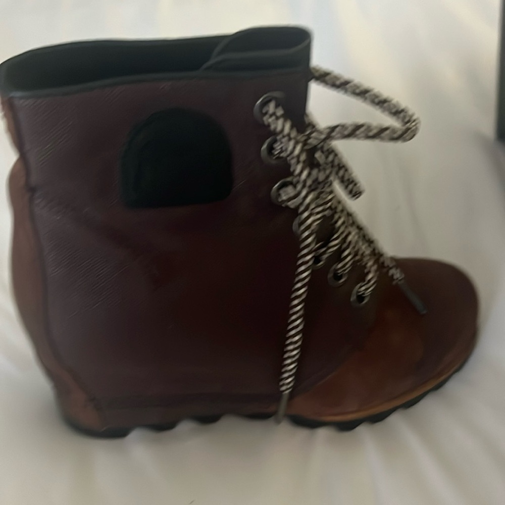 Beautiful Sorel Wedges